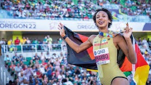 《Peak》很多人不喜欢 但我们不为角逐大奖